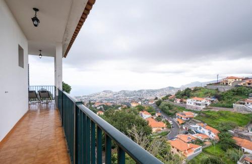 Monte Apartment | Casa Monte by GALMI