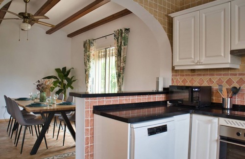Sagra Villa | Casa Monte Cabal - detached villa with garden and private pool.