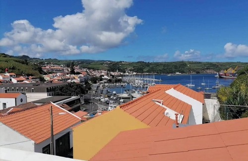 Horta Villa | Casa Monte Queimado in Porto Pim, Horta