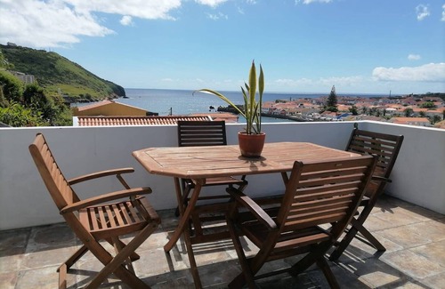 Horta Villa | Casa Monte Queimado in Porto Pim, Horta