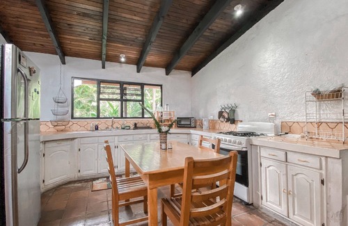 Panajachel House | Casa Monterrey - 3 Bedroom Spatious Private House