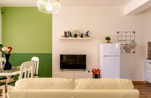 Roccalumera Apartment | Casa Morgana-Beachfront