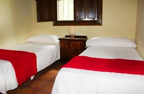Montanchez Cottage | Casa Navafría for 8 people