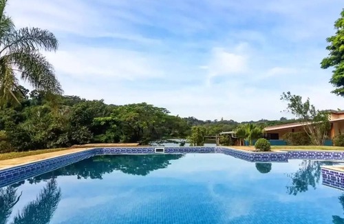 Jardim Primavera House | Casa no Lago com Vista Espetacular!