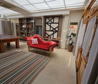 Zona Norte House | Casa no pé da Serra da Cantareira