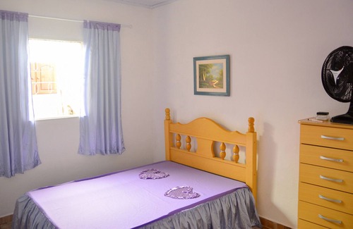 Vargem House | Casa Nova Confortável em Lugar Tranquilo