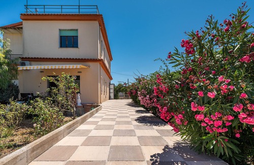 S'oru e Mari Villa | Casa Nunzia a stone's throw from the sea