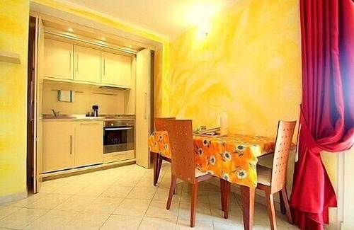 La Spezia House | Casa Nuria F: A modern and graceful studio apartment which faces the sun and the sea, with Free WI-FI.