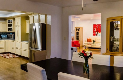 Zona Centro House | Casa Obregon Ensenada - Private oasis in the heart of downtown (Zona Centro)
