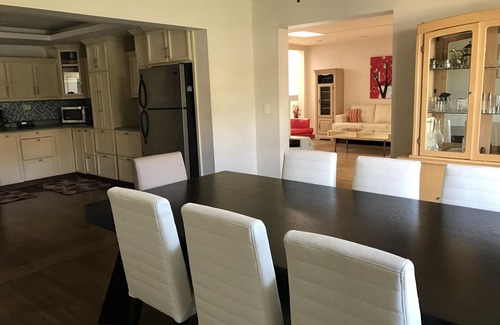 Zona Centro House | Casa Obregon Ensenada - Private oasis in the heart of downtown (Zona Centro)