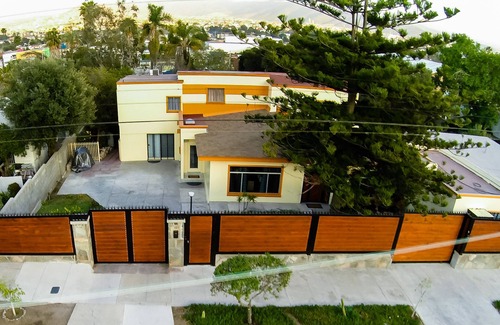 Zona Centro House | Casa Obregon Ensenada - Private oasis in the heart of downtown (Zona Centro)