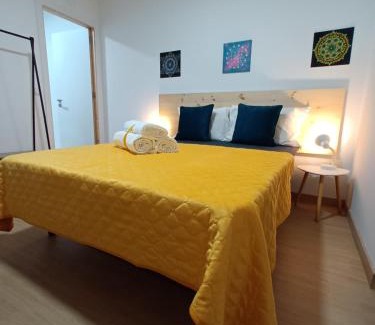 Abrantes House | Casa Ocre Alojamento Local