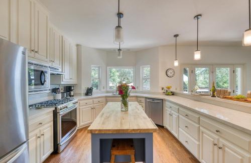 Sonoma House | Casa Osito by AvantStay Pool, Hot Tub & Outdoor Dining Minutes from Sonoma Plaza