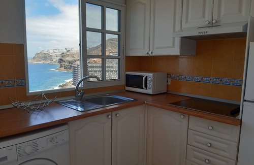 Balito House | Casa Oti, overlooking the Atlantic Ocean