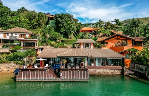 Conceicao de Jacarei House | Casa PÉ NA Areia, Super Confortavél COM Ar/c E Caseiros