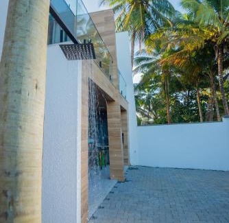 Olivenca House | Casa Pé na Areia a 10m da Praia! Imperdível!