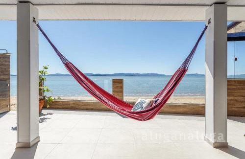 Biguacu House | Casa pé na areia SC - Espaço completo
