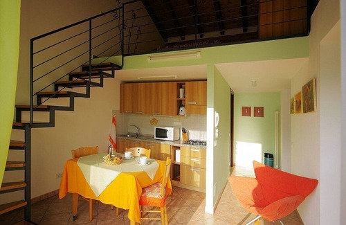 Azzano House | Casa Panorama Uno: A bright and cheerful studio apartment situated at a short distance from the shores of Lake Como, with Free WI-FI.