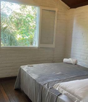 Chapada dos Guimaraes House | Casa para temporada, vale do jamaca, Nao tem ar-condicionado e nao tem wi-fi! É ótimo pra quem quer ter uma experiência de paz longe das redes sociais!
