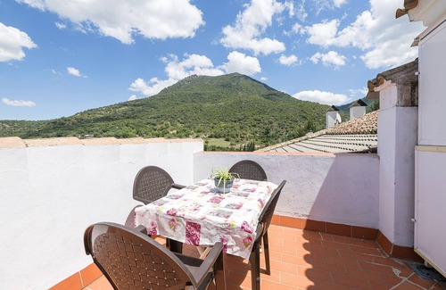 Benamahoma House | CASA PAULA - Fantastic apartment with mountain views.