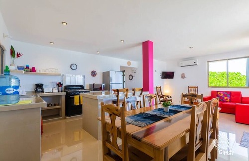 Colonia Meteorologico Condo | Casa Perla Suite 1 a 2 Bdrm Caribbean Oceanfront Condo w/dipping pool