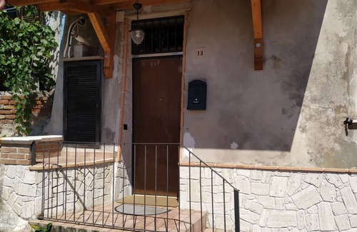 Frosinone House | Casa Pif: quiet, pretty and welcoming