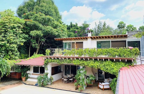 Santo Domingo House | Casa Pomona: Spacious 6-bedroom house in delightful Tepoztlán