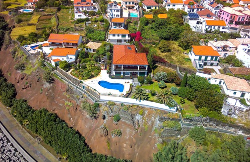 Jardim do Mar Villa | Casa Pontinha, Seafront Villa, with Private Pool in Jardim do Mar