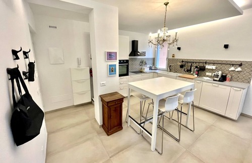 Torri del Benaco Apartment | Casa prima gardenia - quiet and central