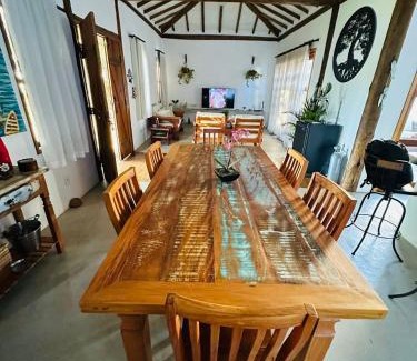 Brava House | Casa Privada a 5 Minutos da Praia