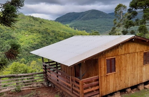 Sao Francisco de Paula House | Casa Rústica em Meio a Natureza