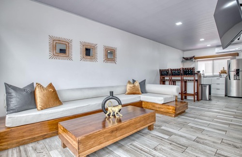 Santa Lucia House | Casa Razas III - A Suite Retreat for Four