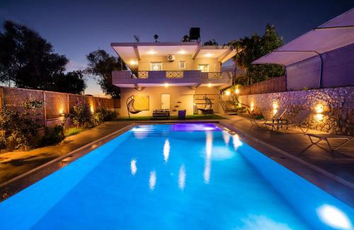 Galatas House | Casa Regno