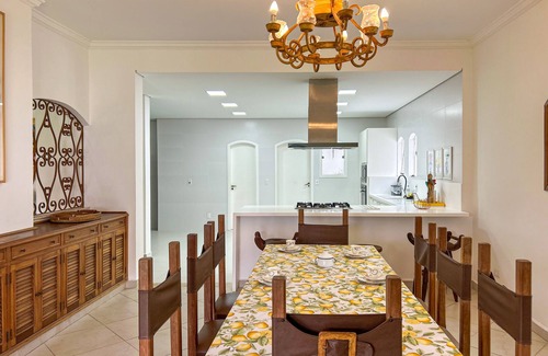 Jardim Acapulco House | Casa Requinte - Leisure Comoleto - Jacuzzi, Swimming pool.