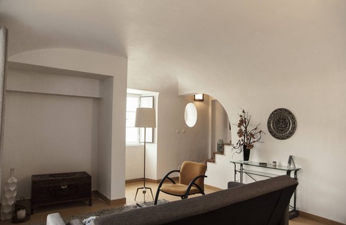 Evora House | Casa Resende - Resende House