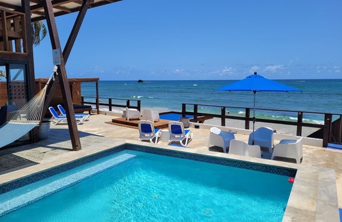 Puerto Nuevo Ski Chalet | CASA ROARK OCEAN FRONT CHALET