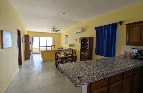 Colonia Meteorologico Villa | Casa Roca Caribe - 2nd Floor Suite - 2 bedroom, 2 bath, Ocean Front Balcony