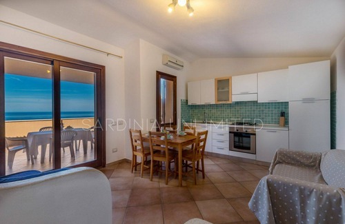 Costa Paradiso Villa | Casa Rosa Gialla: holiday house with pool, 5 persons, near the sea