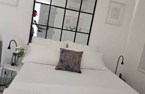 Mano Juan Hotel | Casa Rosada Beach Front
