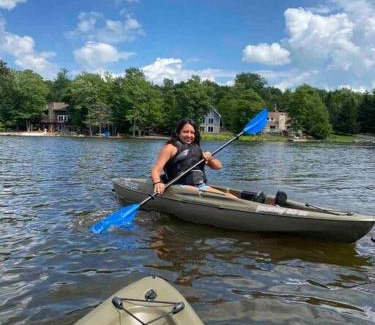 Tobyhanna House | Casa Rosado @ Pocono II by Lake Hot Tub Camelback