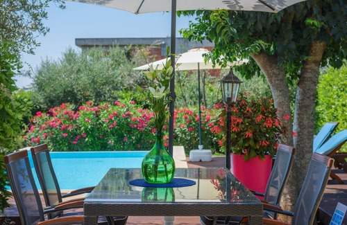 Rosini House | Casa Rossa in Nova Vas
