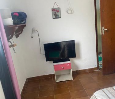 Itatiaia Apartment | Casa roxa
