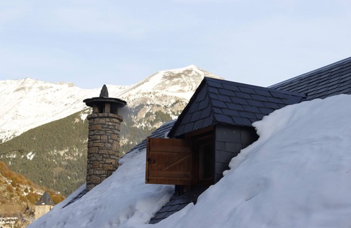 Gistain House | Casa Rural Albana Pyrenees in the heart of Chisten