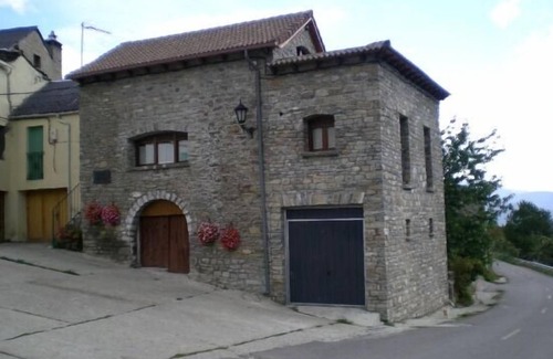 Biescas Cottage | Casa Rural Garbarda, enjoy the mountain in the Pyrenees