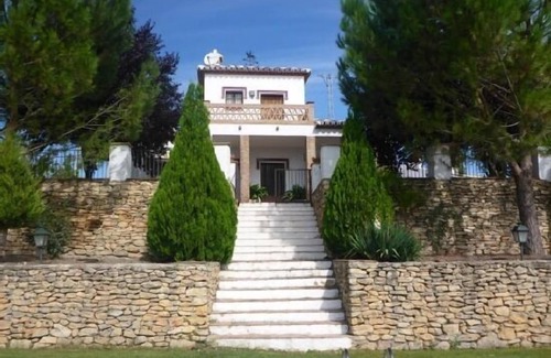 Ronda Cottage | Casa Rural Los Morales, private pool, free WiFi, BBQ, 5km from Ronda.