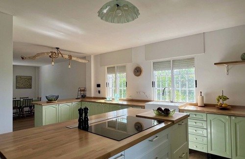 Santiago de Compostela House | Casa Santi - 10 minutes from Santiago capacity 14 people