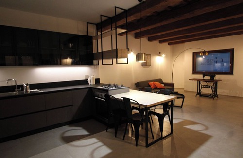 Pergola House | Casa Sartoria - Cozy and modern, in the historic center of Pergola