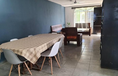 Merida House | Casa sola con piscina, semi amueblada y porch