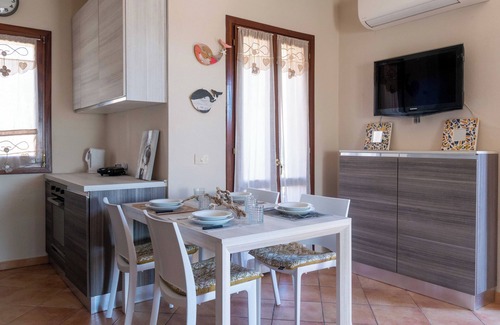 Buddittogliu Straulas Apartment | Casa Stella Di Mare - Two Bedroom Apartment, Sleeps 5