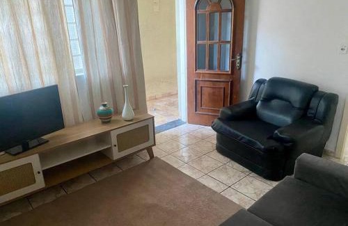 Aparecida House | Casa Sto Antônio - 8 min pela Dutra até o Santuário